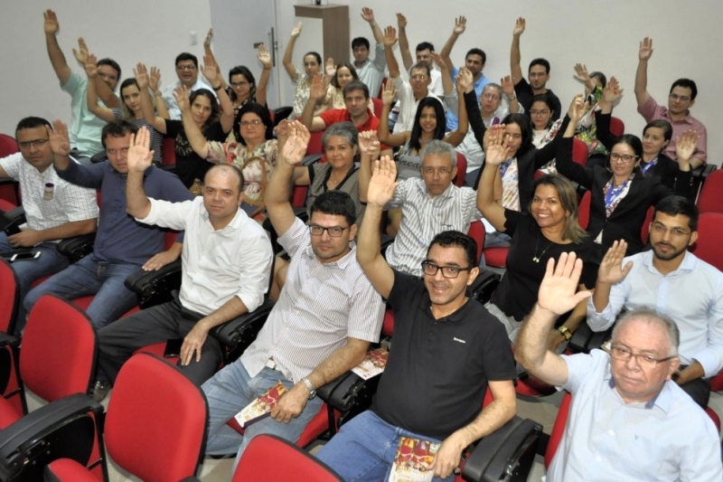 Médicos de Teresina votam, por unanimidade, as propostas da PMT