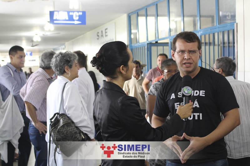 Médicos do município de Teresina suspendem atendimentos em Paralisação de Advertência