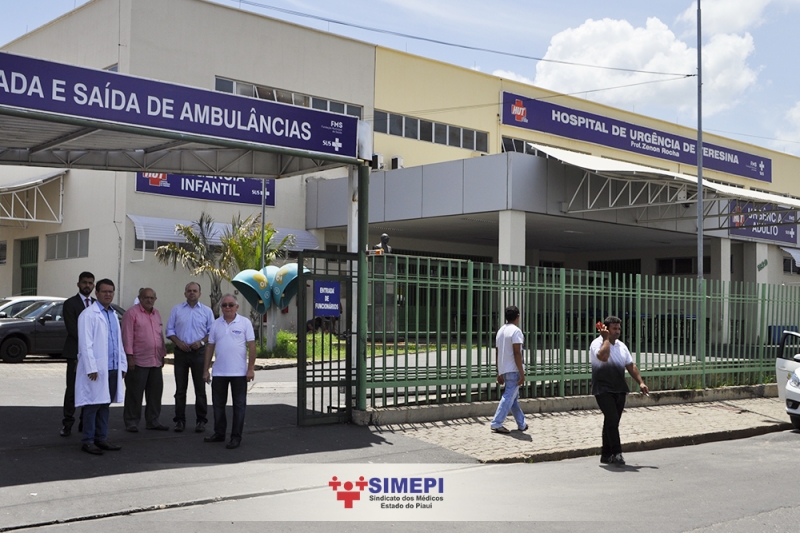 SIMEPI fiscaliza as instalações do Hospital de Urgência de Teresina e gera relatório